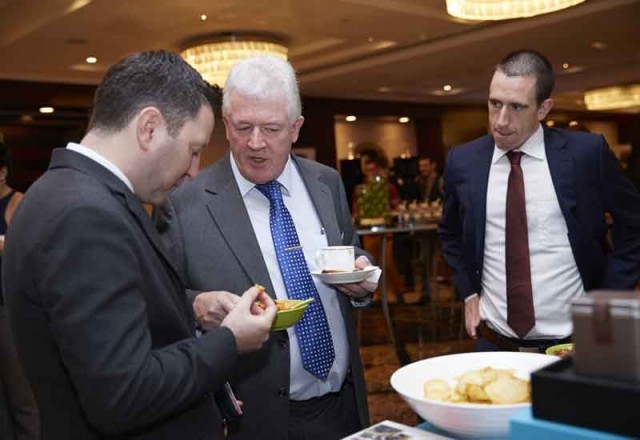 PHOTOS: Caterer Bar & Nightlife Forum networking-3